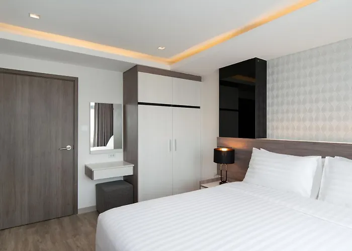 Orion & Bangna Hotel 4*